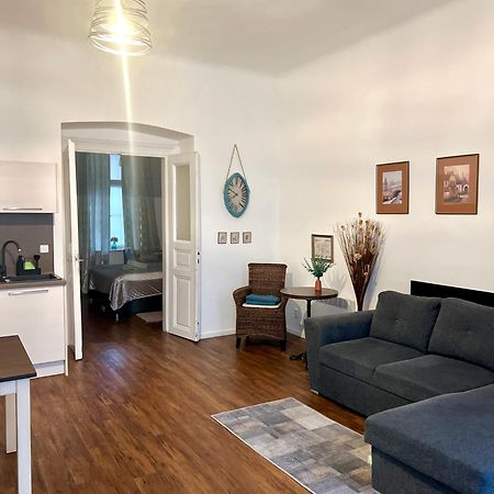 Lovely Prague Havanska - With Free Parking Екстериор снимка
